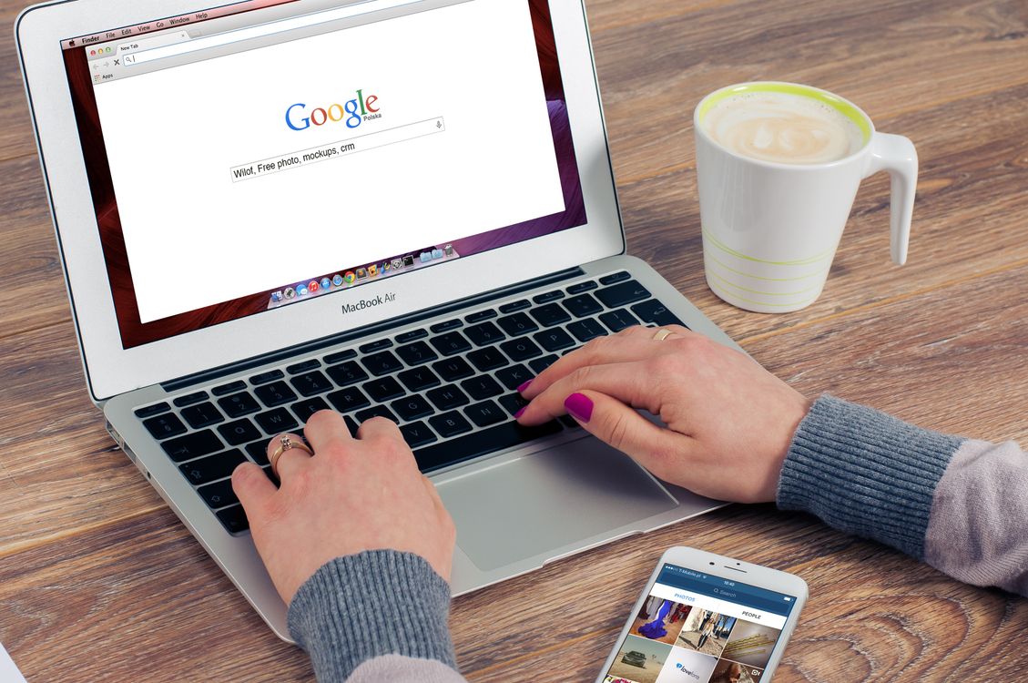 Automatyczne tłumaczenie stron internetowych w Chrome