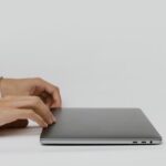 Jak przenieść pliki z OneDrive na komputer